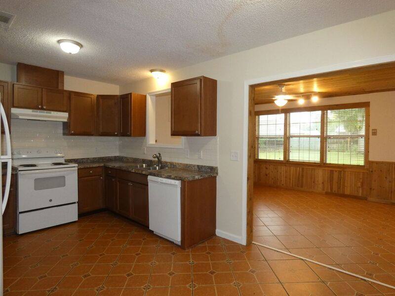 House for rent at 4606 Southern Place, Milton, FL 32571