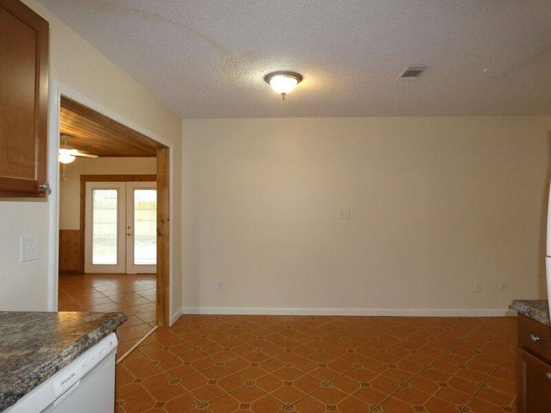 House for rent at 4606 Southern Place, Milton, FL 32571