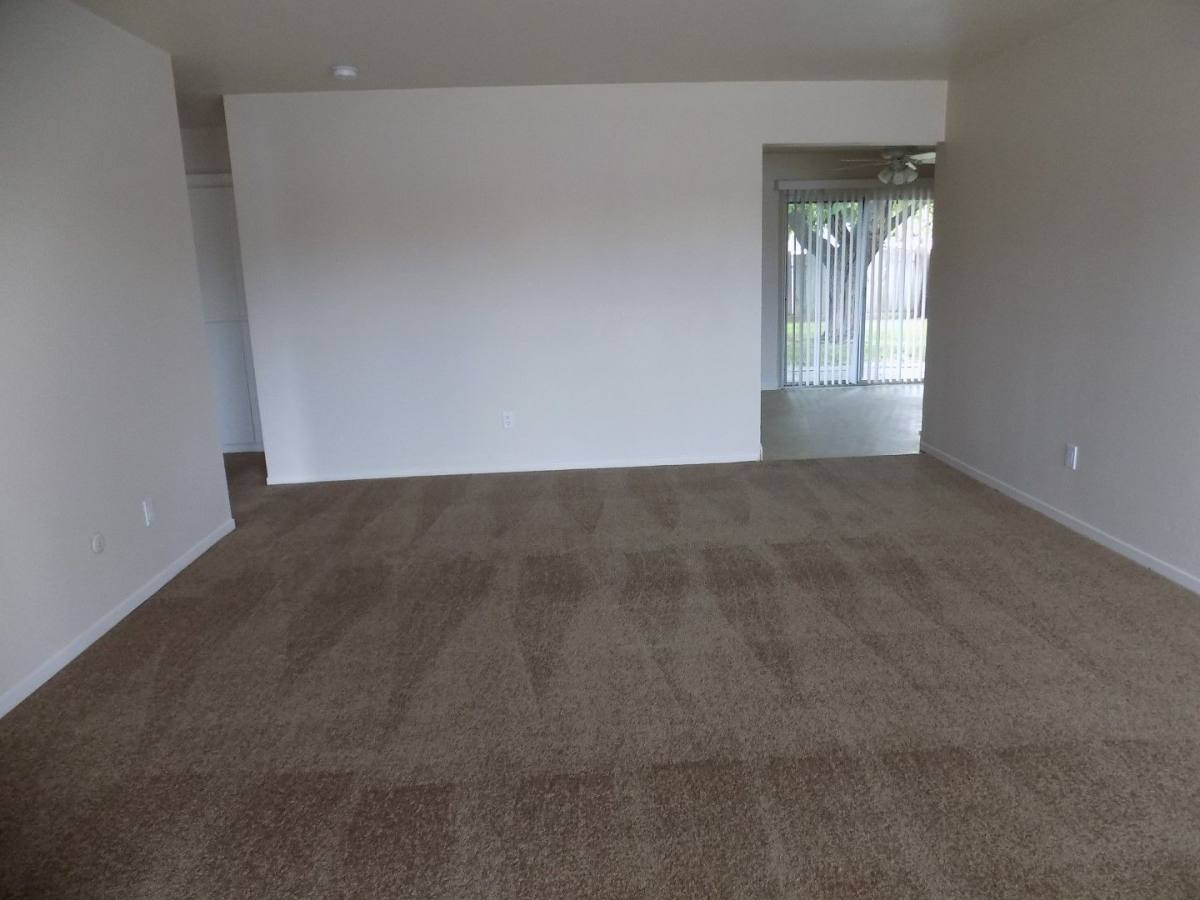 House for rent at 498 Hintz Ave, Tracy, CA 95376