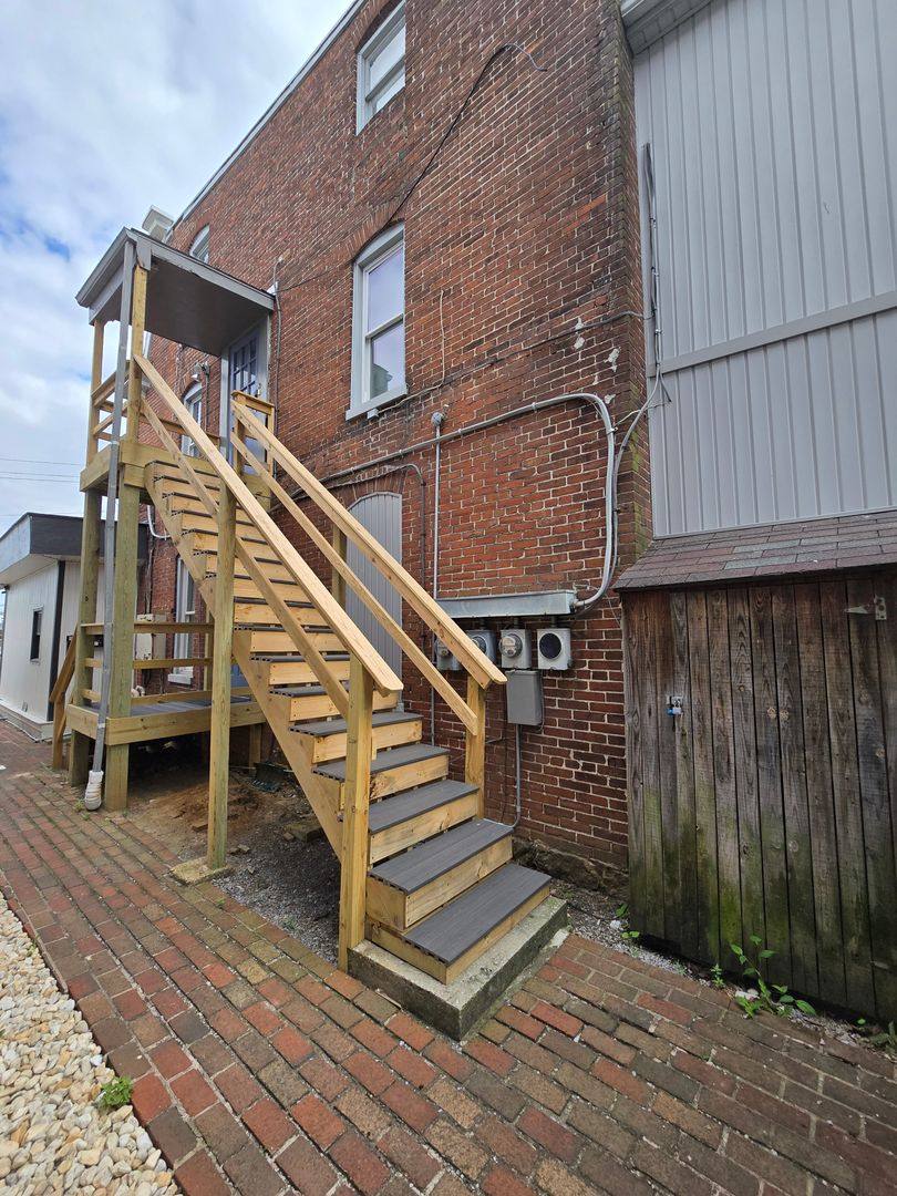 Apartment for rent at 649 651 Potomac Ave, Hagerstown, MD 21740