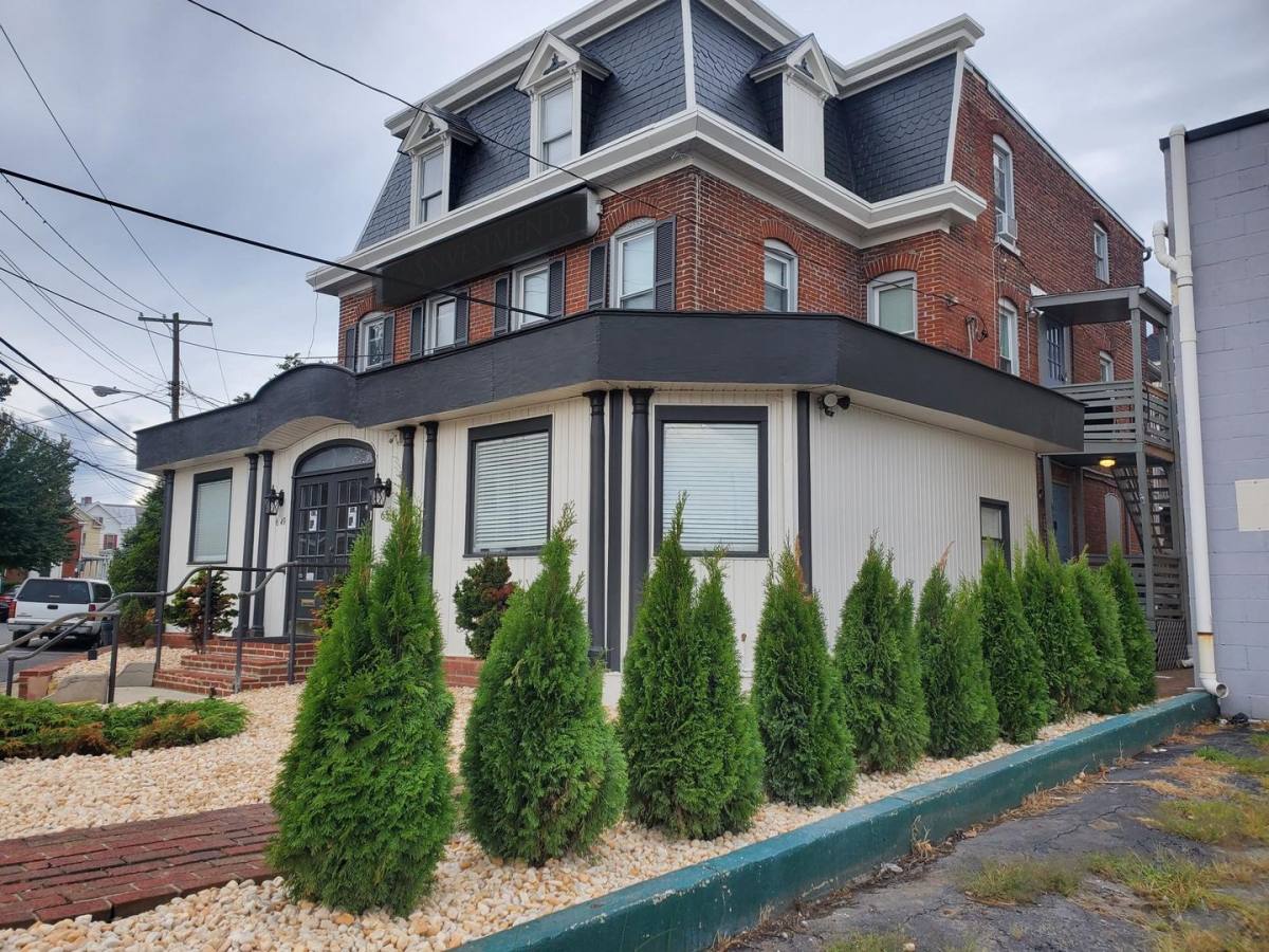 Apartment for rent at 649 651 Potomac Ave, Hagerstown, MD 21740