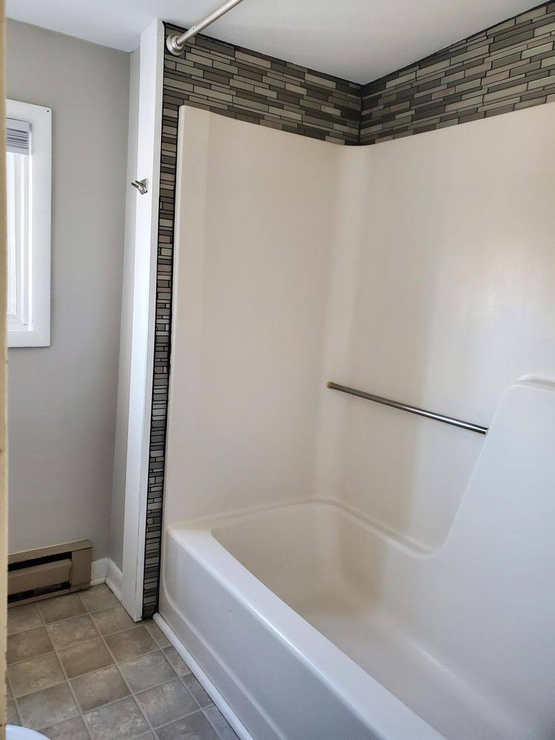 Apartment for rent at 649 651 Potomac Ave, Hagerstown, MD 21740