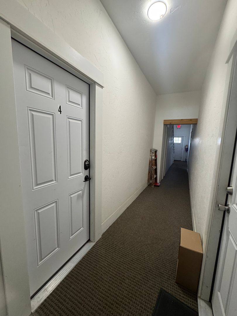Apartment for rent at 704 N Kittitas St, Ellensburg, WA 98926