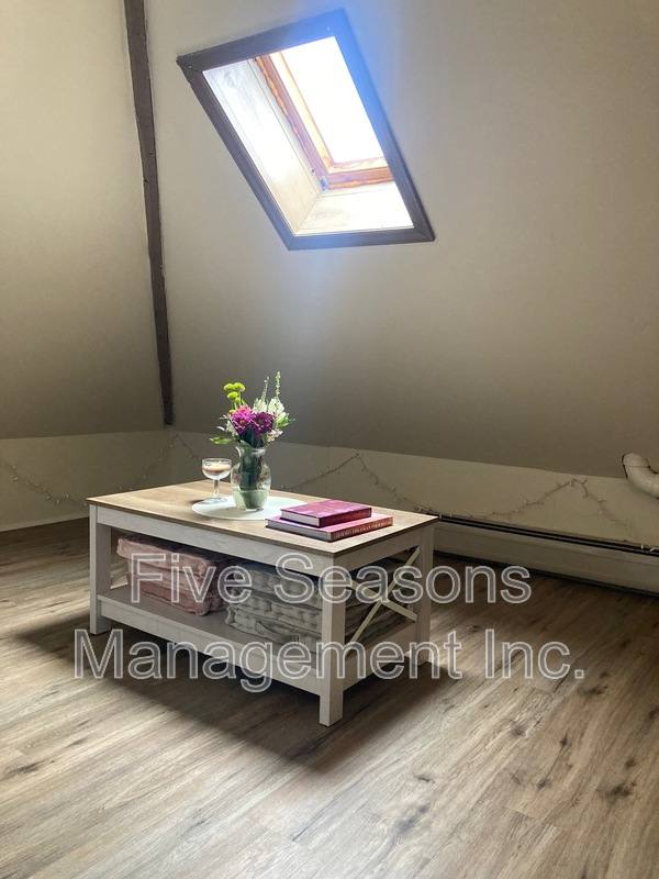 Apartment for rent at 76 N Union St #7, Burlington, VT 05401