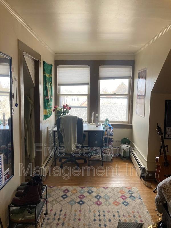 Apartment for rent at 76 N Union St #7, Burlington, VT 05401