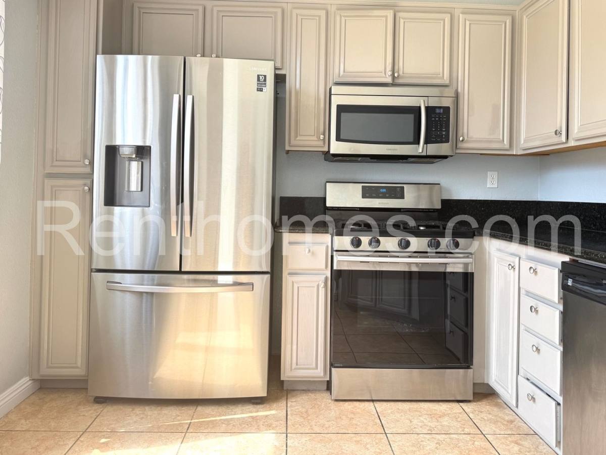 House for rent at 824 Caminito Estrella, Chula Vista, CA 91910