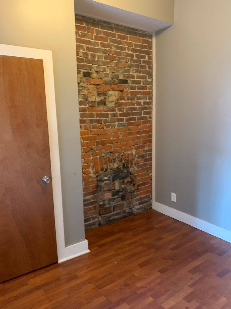 Apartment for rent at 4600 Plummer St, Pittsburgh, PA 15201
