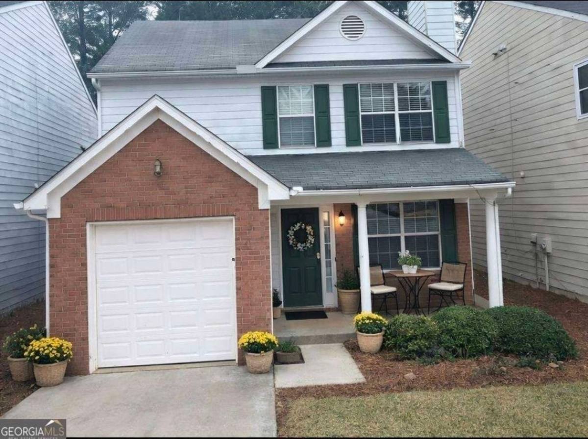 House for rent at 621 Hillandale Park Dr, Lithonia, GA 30058