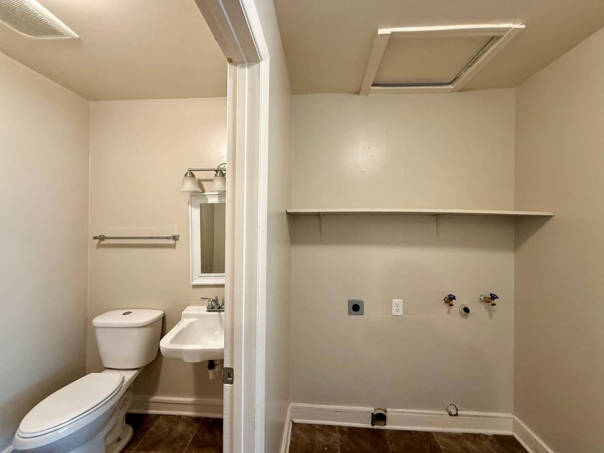 Apartment for rent at 2424 W Savannah St, Wichita, KS 67217