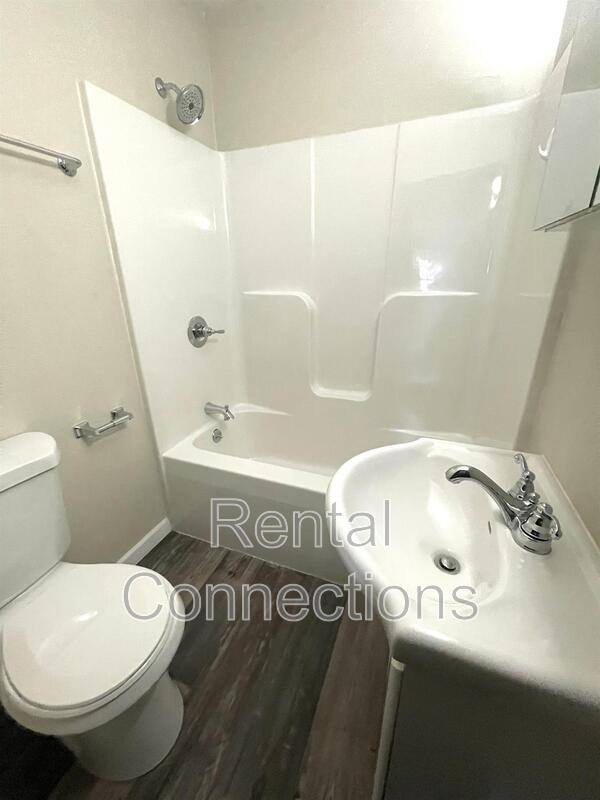 House for rent at 100 Parkview St #109 P2, Cambria, IL 62915