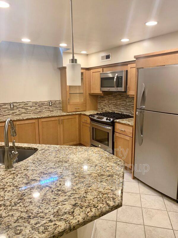 House for rent at 838 Kater St, Philadelphia, PA 19147