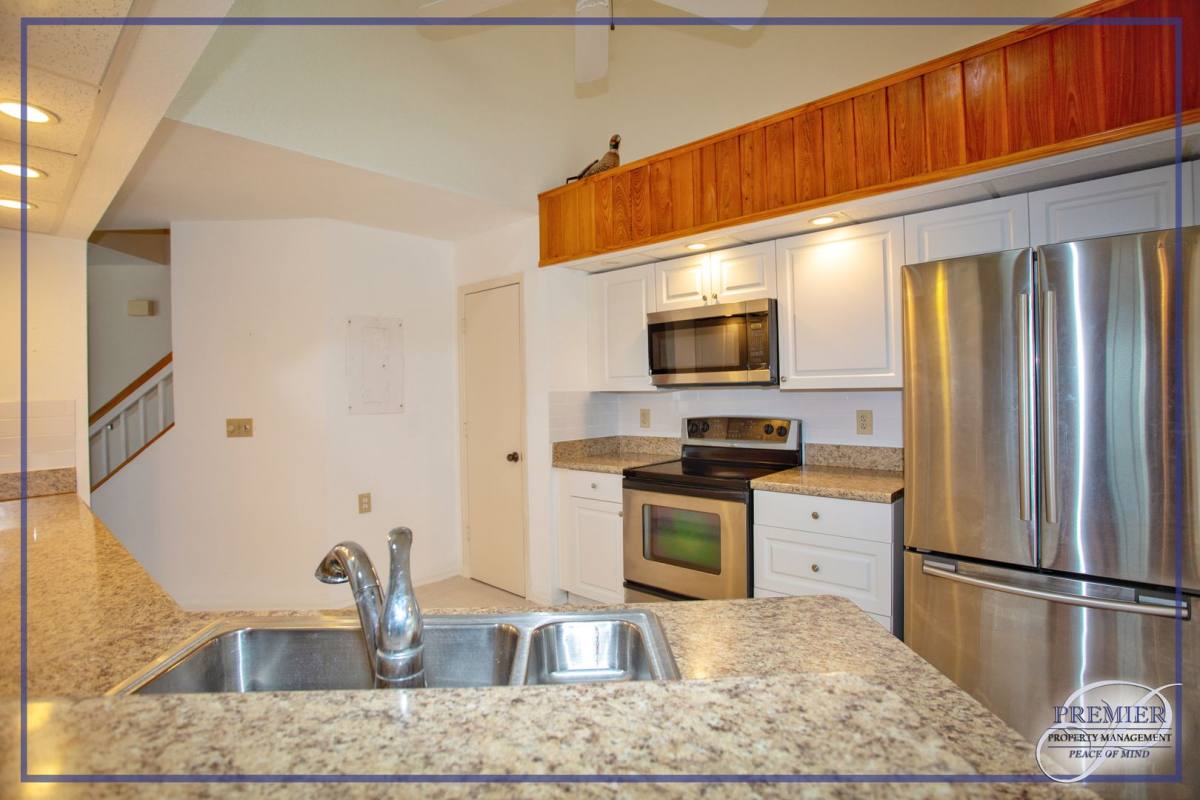 House for rent at 1351 Monarch Circle, Naples, FL 34116