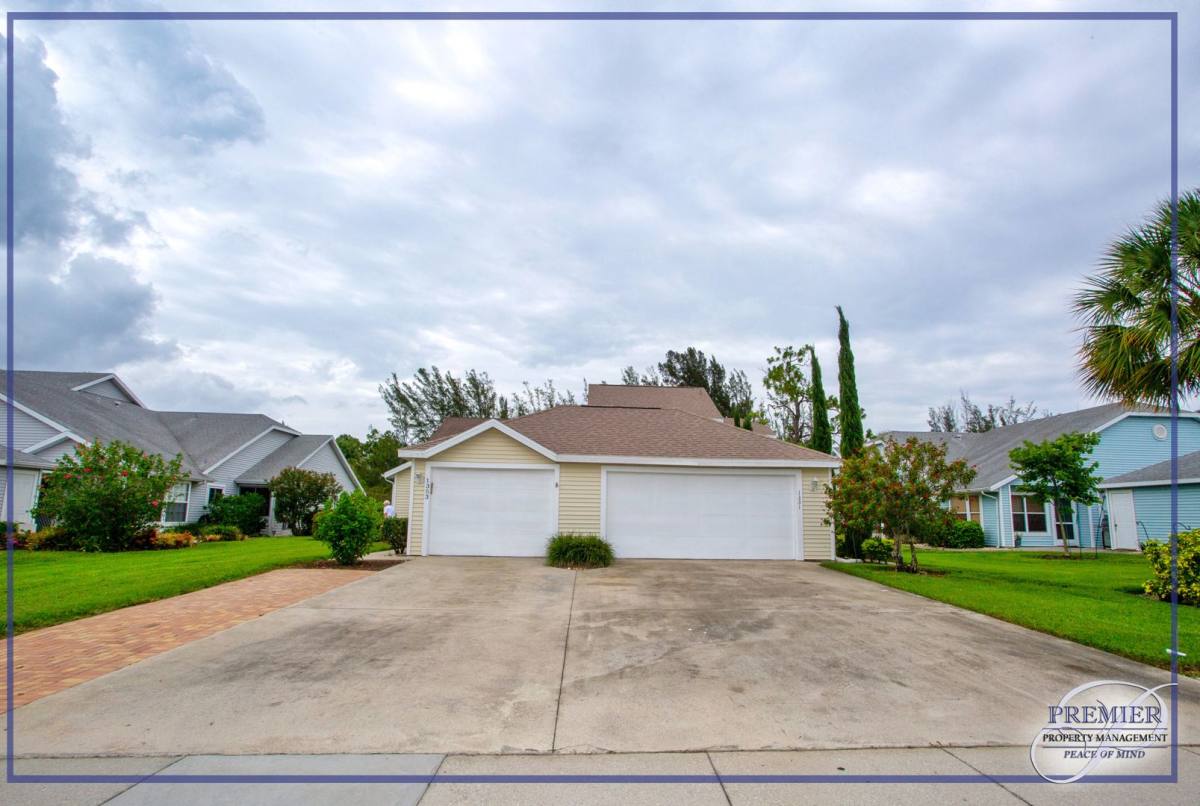House for rent at 1351 Monarch Circle, Naples, FL 34116