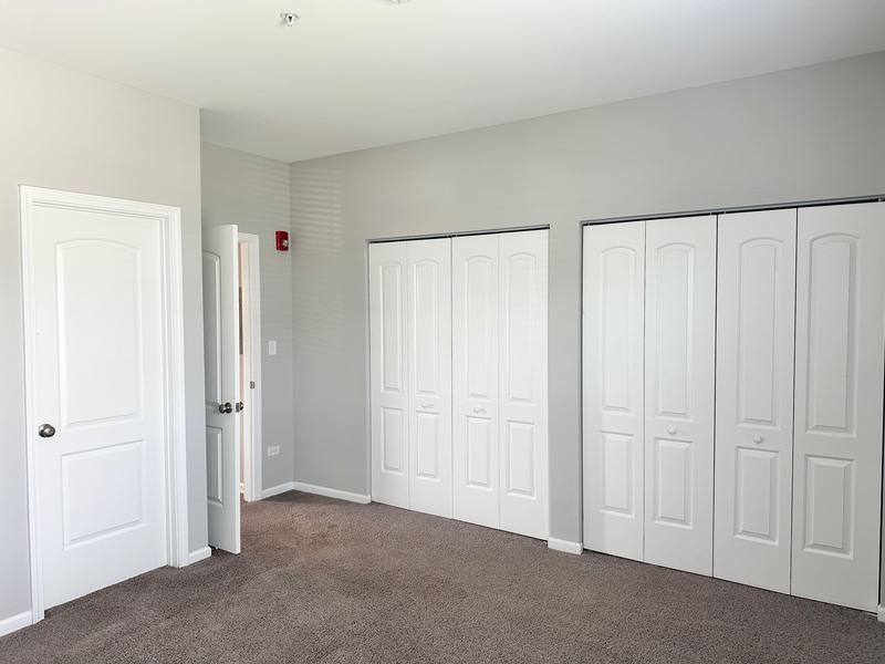 Apartment for rent at 809 E Main St #2B, Dundee, IL 60118