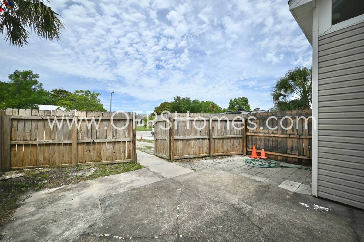 Townhouse for rent at 1209 Quail Lake Blvd, Destin, FL 32541