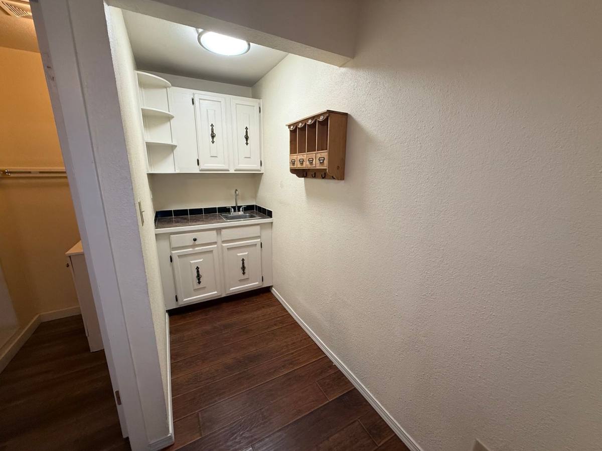 Apartment for rent at 1512 S Taylor Rd, Spokane, WA 99224
