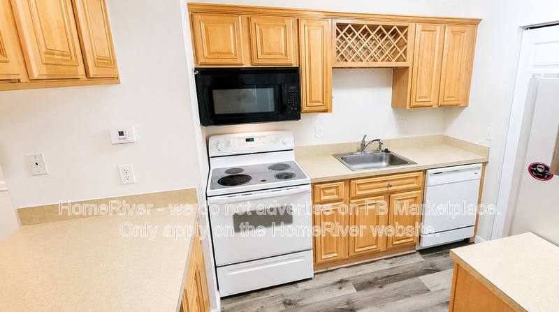 Condo for rent at 6010 Laketree Lane #H, Tampa, FL 33617