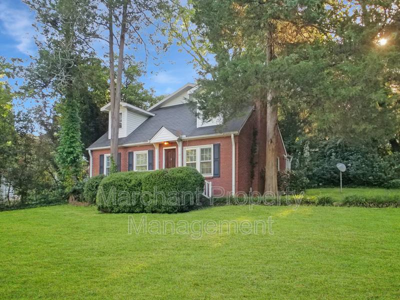 House for rent at 13 Brookview Circle, Greenville, SC 29605