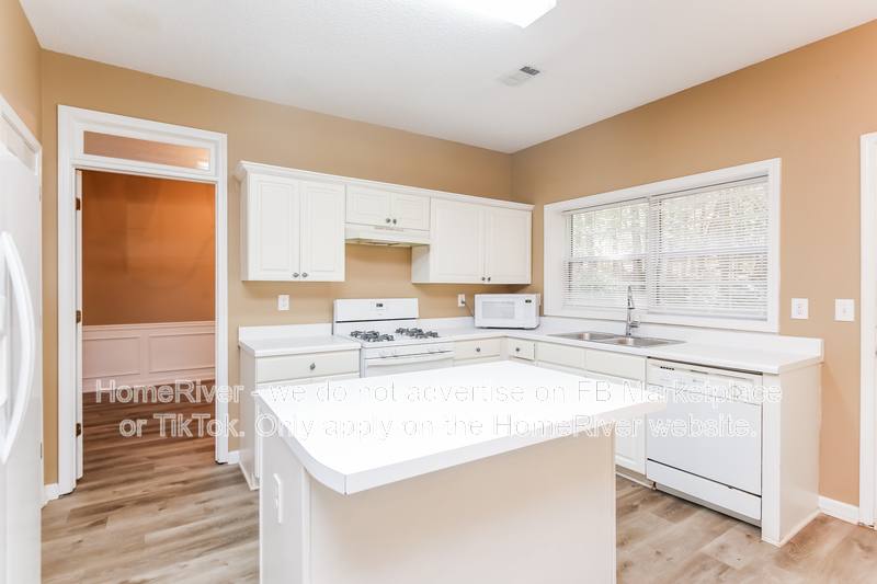 House for rent at 740 Westre Way, Alpharetta, GA 30004