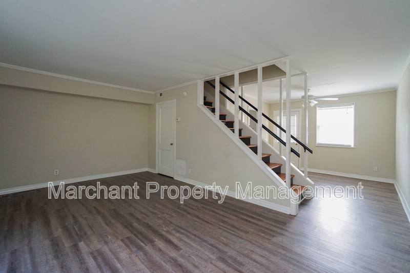 Townhouse for rent at 605 University Ridge #1E, Greenville, SC 29601
