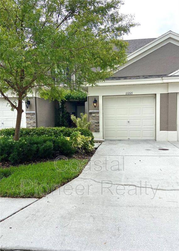 Townhouse for rent at 11221 Windsor Place Circle, Tampa, FL 33626