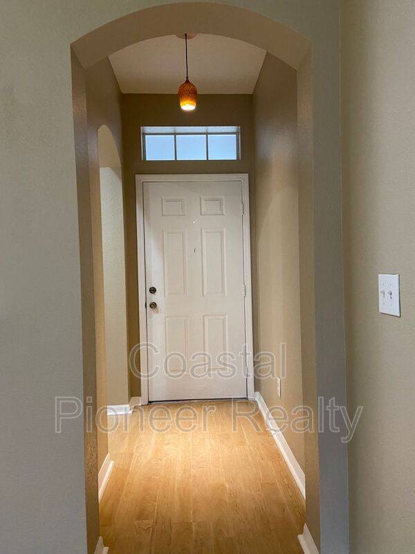 Townhouse for rent at 11221 Windsor Place Circle, Tampa, FL 33626