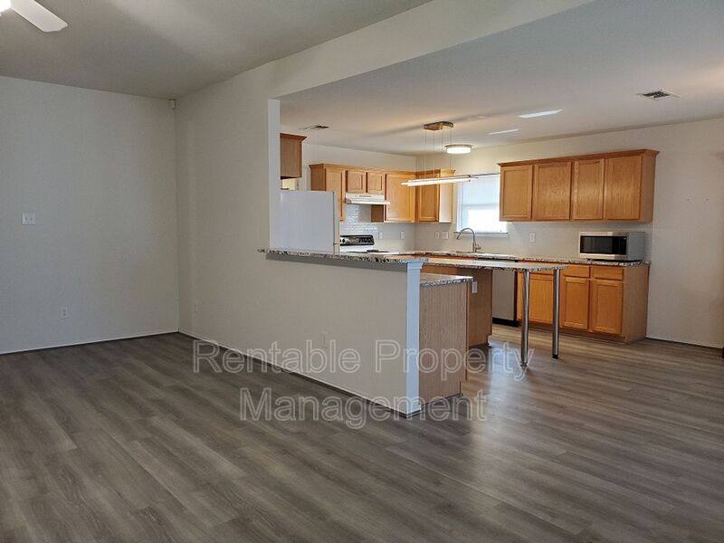 House for rent at 1000 Eden St, Burleson, TX 76028