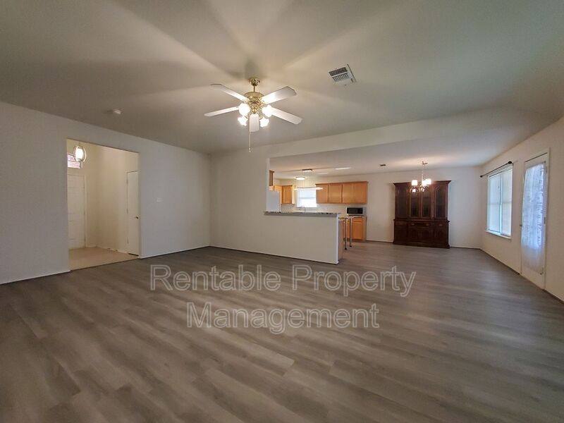 House for rent at 1000 Eden St, Burleson, TX 76028