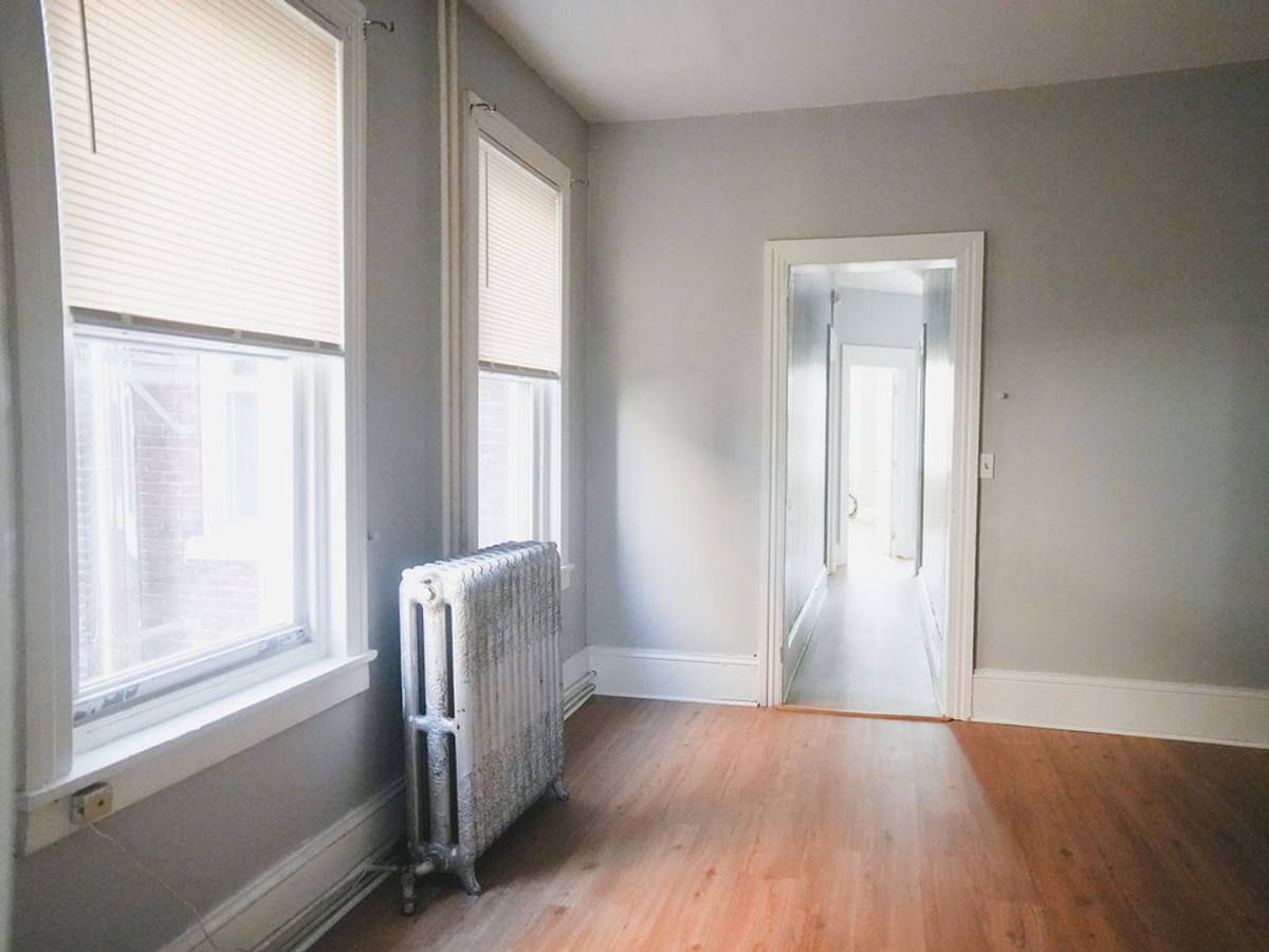 Apartment for rent at 1055 Washington St, Easton, PA 18042