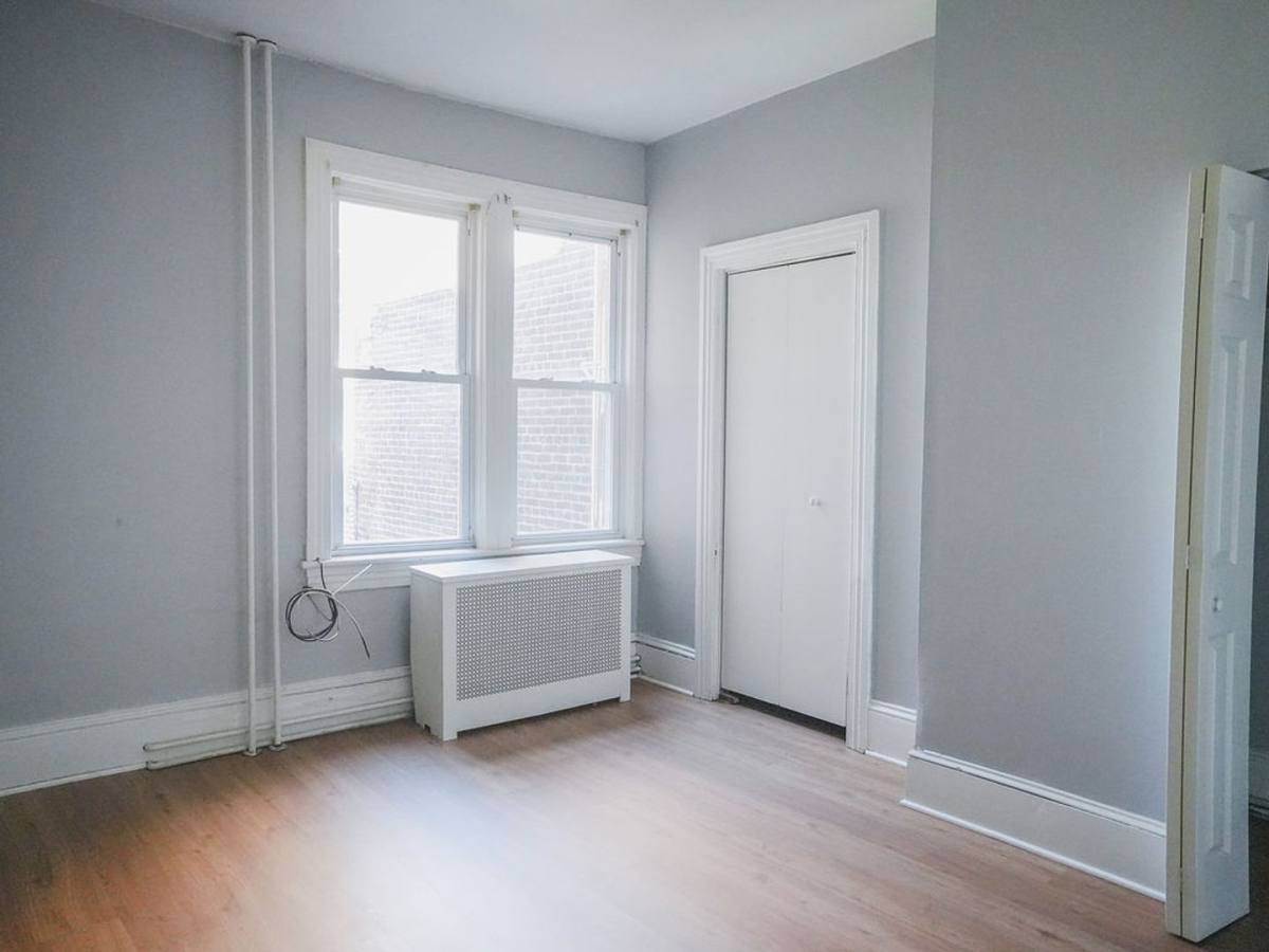Apartment for rent at 1055 Washington St, Easton, PA 18042