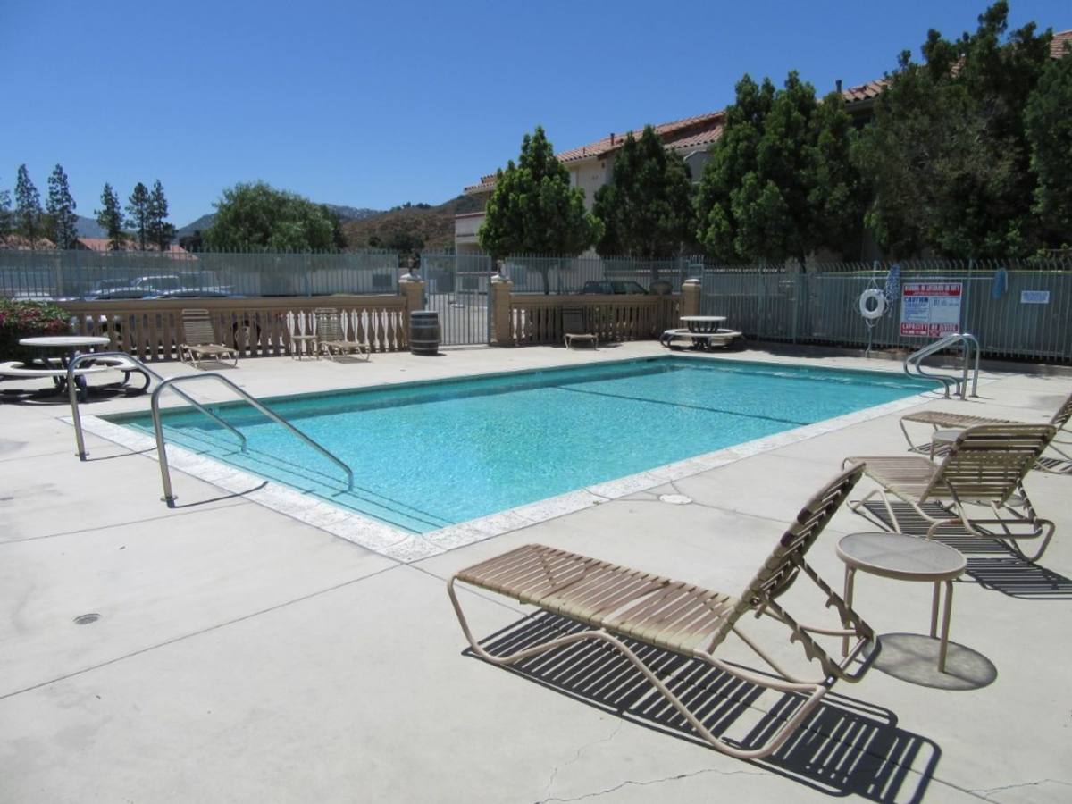 Apartment for rent at 28550 & 28566 Pujol St, Temecula, CA 92590