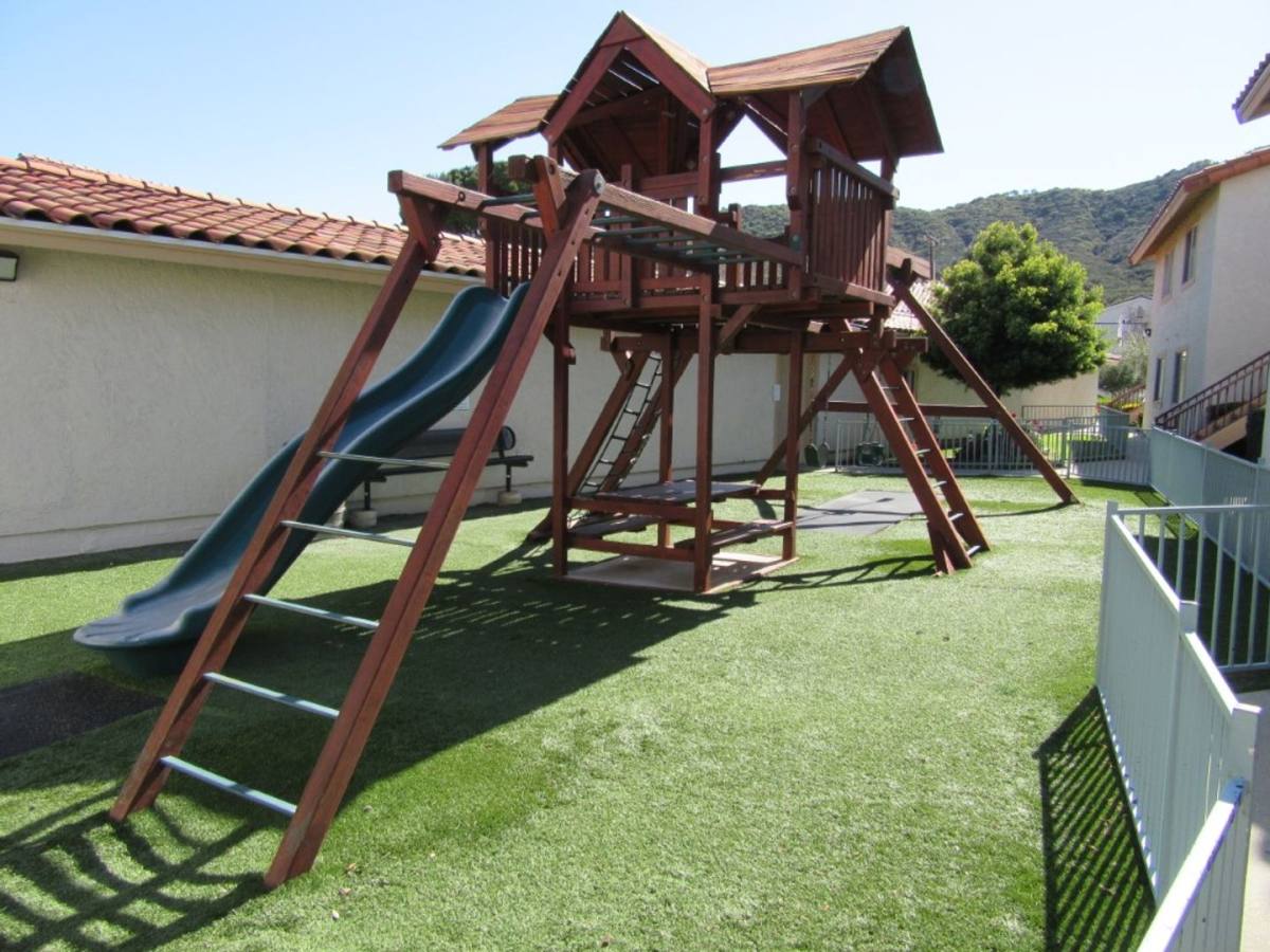 Apartment for rent at 28550 & 28566 Pujol St, Temecula, CA 92590