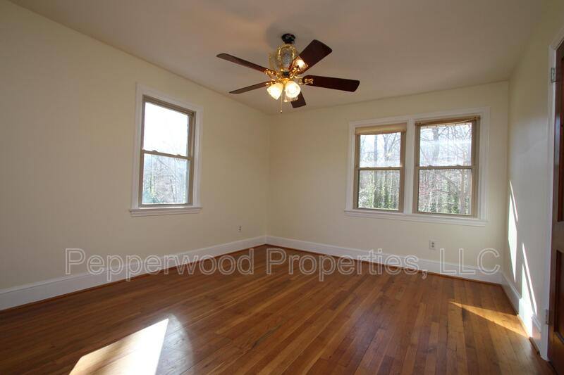 House for rent at 327 N Park Dr, Spartanburg, SC 29302