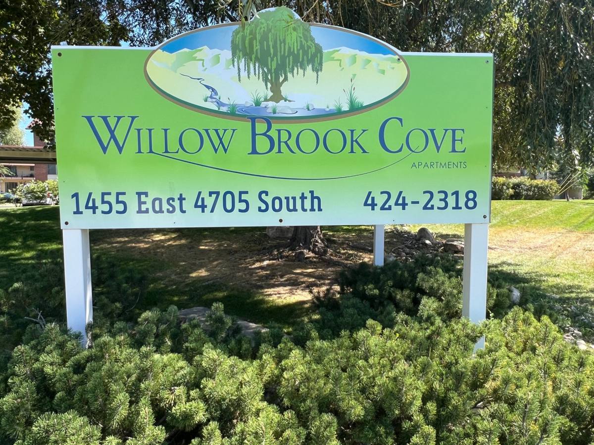Apartment for rent at 4693 S Brookwillow Cove, Salt Lake City, UT 84117