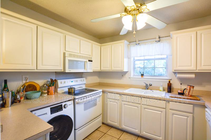 Apartment for rent at 516 Arlington Dr #A4, Charleston, SC 29414
