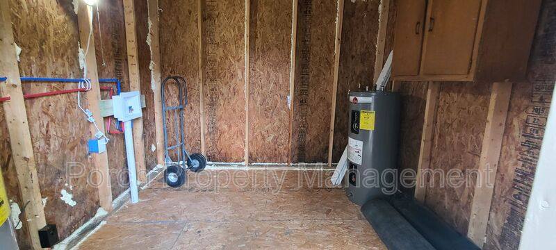 Apartment for rent at 7318 Hayward Ave #3, Pensacola, FL 32526