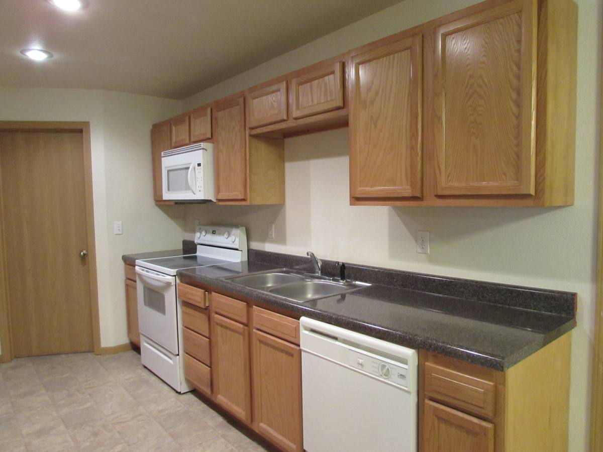 Apartment for rent at 22191 Highway Y, Saint Robert, MO 65584