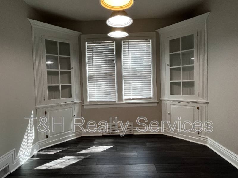 House for rent at 2920 E 5th St, Anderson, IN 46012