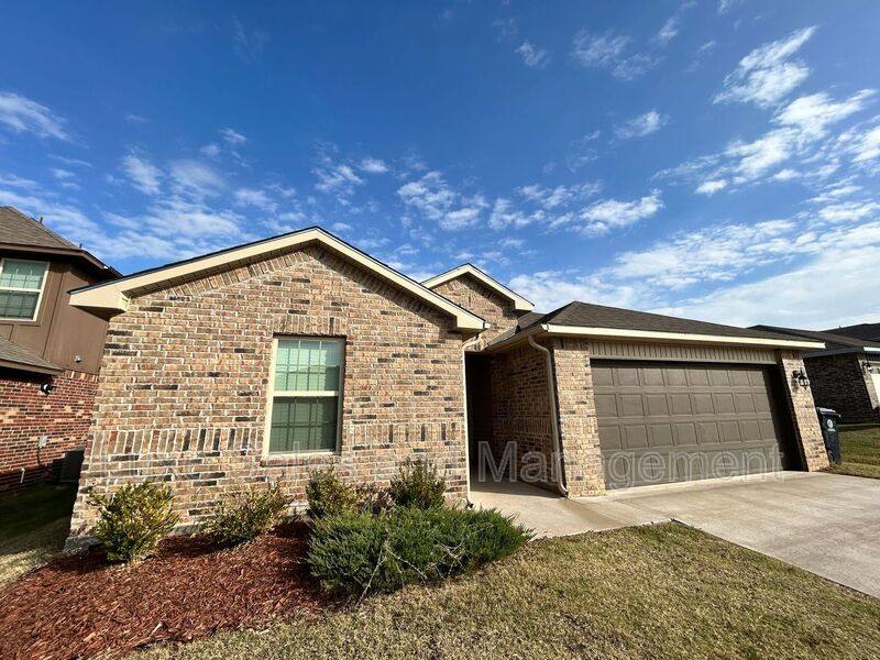 House for rent at 9512 Squire Lane, Binger, OK 73009