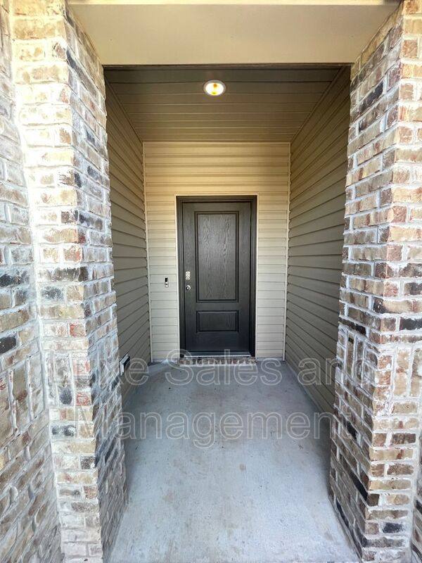 House for rent at 9512 Squire Lane, Binger, OK 73009