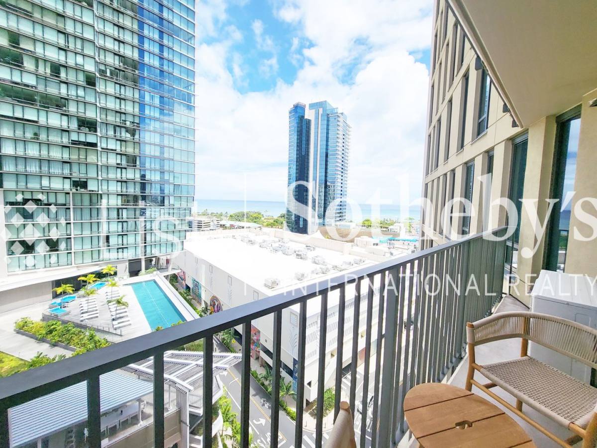 Condo for rent at 987 Queen St, Honolulu, HI 96814