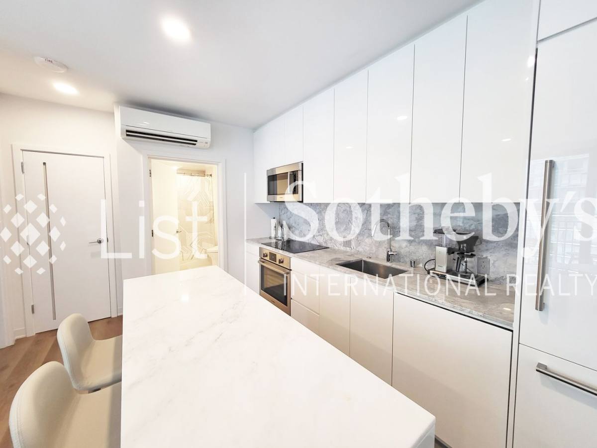 Condo for rent at 987 Queen St, Honolulu, HI 96814