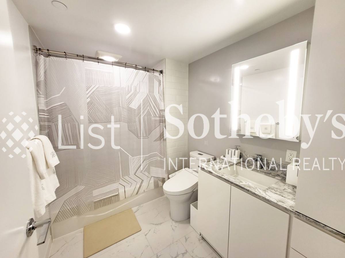 Condo for rent at 987 Queen St, Honolulu, HI 96814