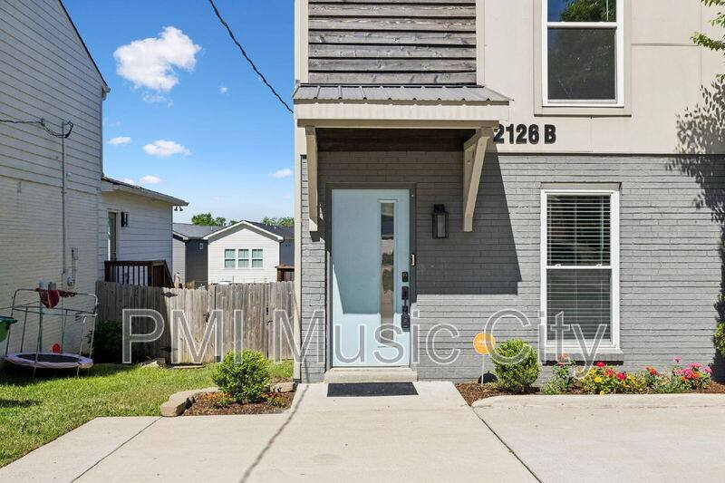 House for rent at 2126B Burns St, Nashville, TN 37216