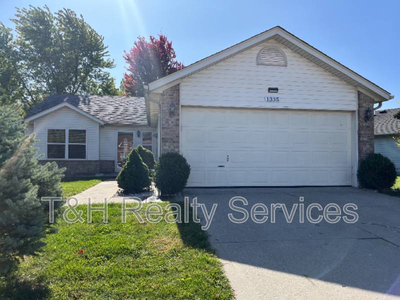 House for rent at 1335 Millridge Dr, Greenwood, IN 46143