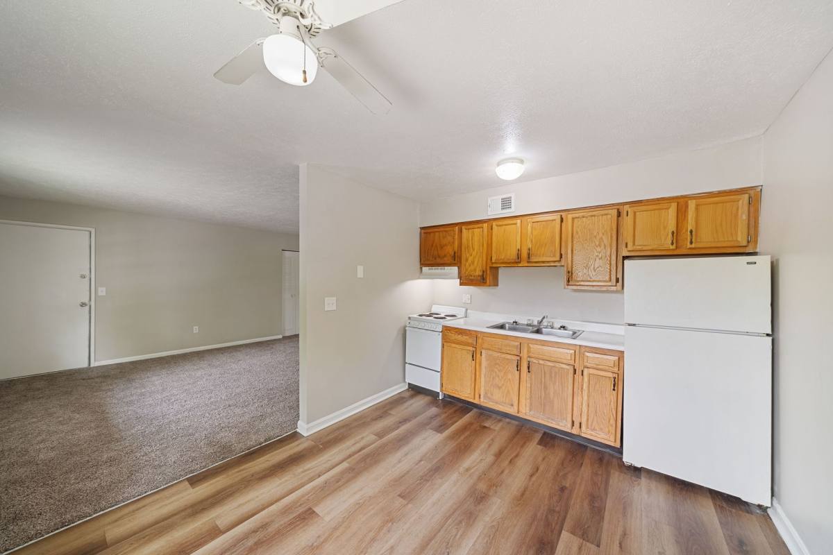 Apartment for rent at 5011 Southside Dr, Louisville, KY 40214