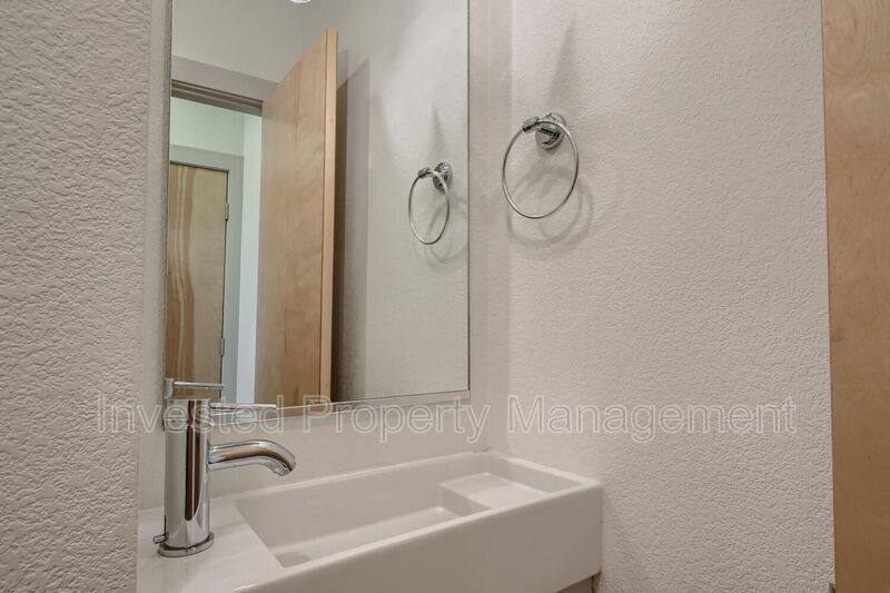 Townhouse for rent at 2332 Decatur St #3, Denver, CO 80211