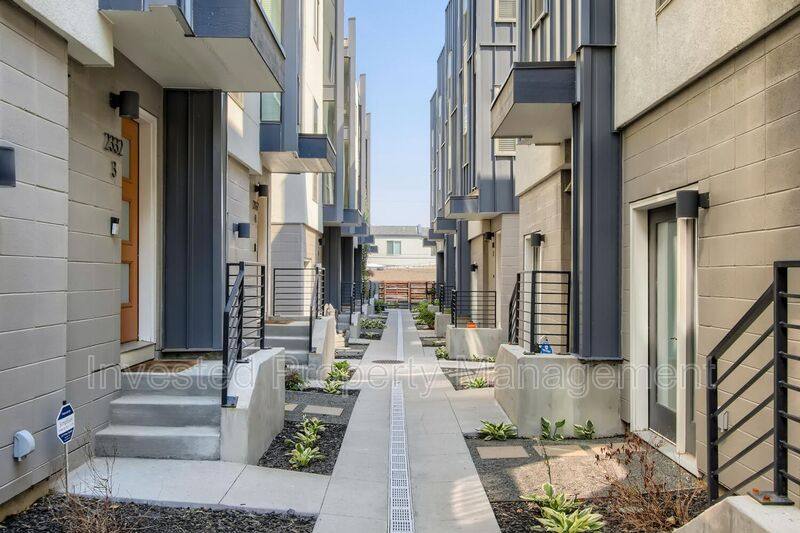 Townhouse for rent at 2332 Decatur St #3, Denver, CO 80211
