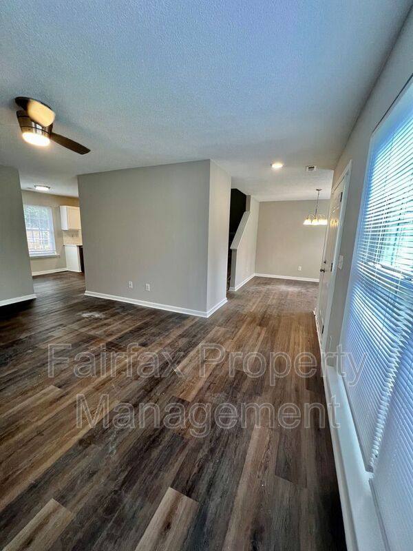 House for rent at 201 Ridge Lake Dr, Apex, NC 27539