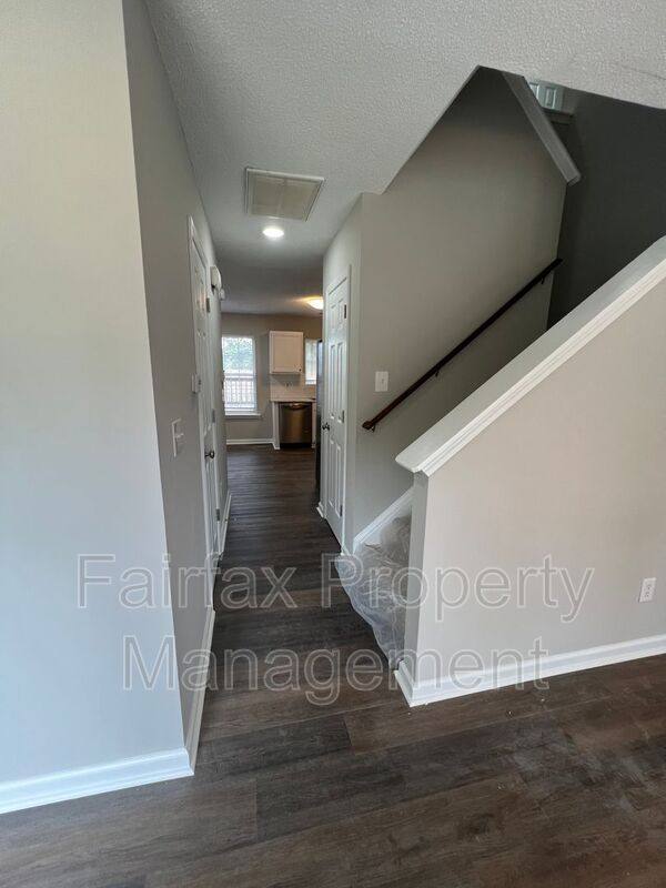 House for rent at 201 Ridge Lake Dr, Apex, NC 27539